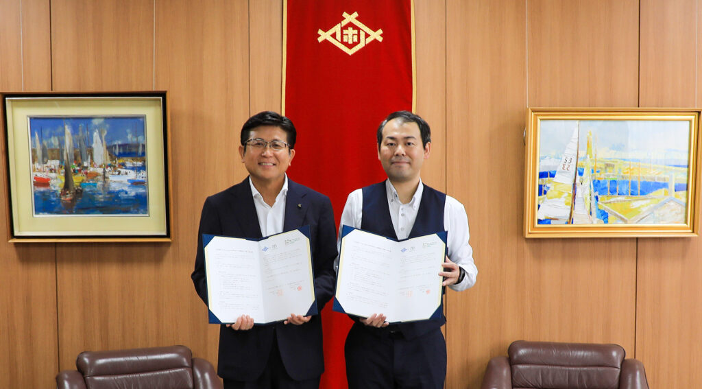 佐世保市様とTerra Motors株式会社の協定式の様子